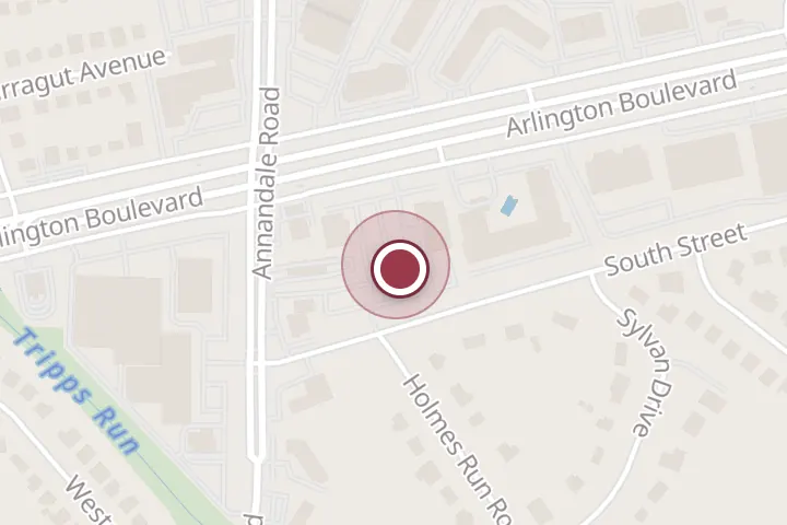 Street map around 6651 Arlington Blvd, Falls Church, with a pin at Boulevard Haircuts