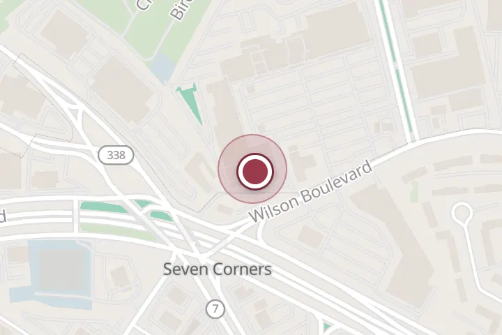 Street map around 6795 Wilson Blvd, Falls Church, with a pin at Cafe Trung Nguyen