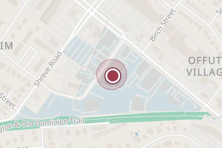 Street map around 103 Gordons Rd, Falls Church, with a pin at Caliber Collision