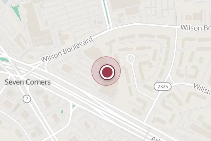 Street map around 6276 Arlington Blvd, Falls Church, with a pin at Castro's Bakery
