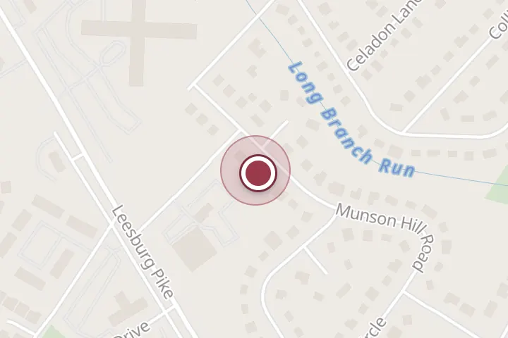 Street map around 6109 Munson Hill Rd, Falls Church, with a pin at Express Tax & Accounting