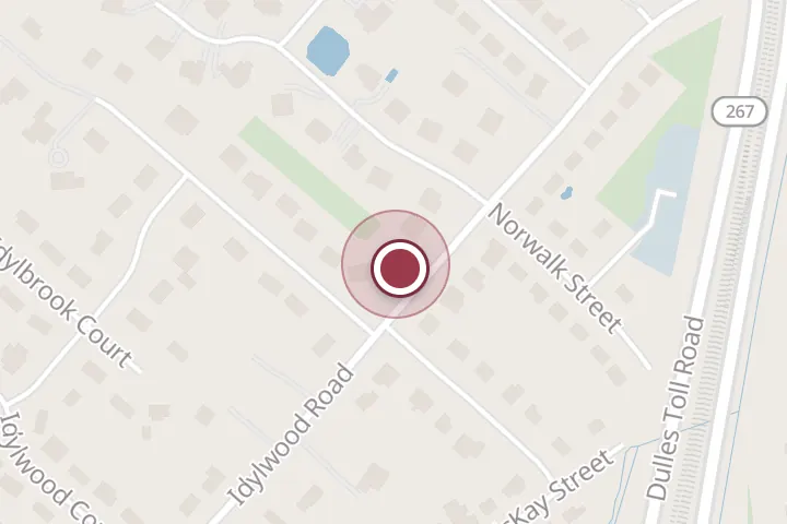 Street map around 7104 Idylwood Rd, Falls Church, with a pin at Falls Church Real Estate - Julie Hummel