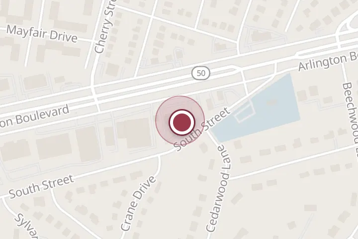 Street map around 6521 Arlington Blvd #101, Falls Church, with a pin at Fast Tax Service