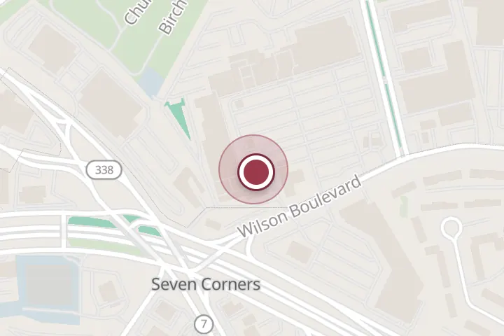 Street map around 6795 Wilson Blvd #32, Falls Church, with a pin at Kim Lien Gifts & Jewelry