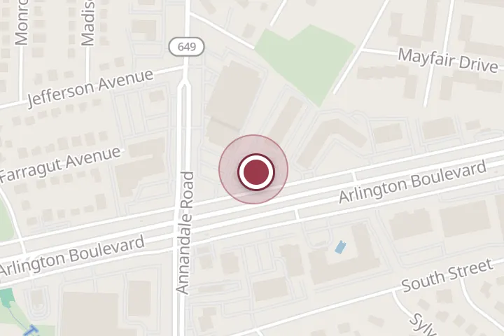 Street map around 6652 Arlington Blvd, Falls Church, with a pin at Motel 6 Falls Church, VA - Arlington Blvd