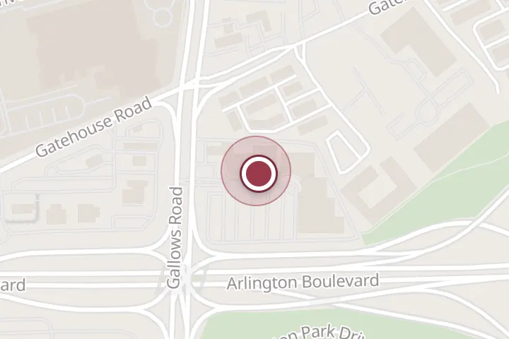 Street map around 8126 Arlington Blvd, Falls Church, with a pin at Papa Johns Pizza