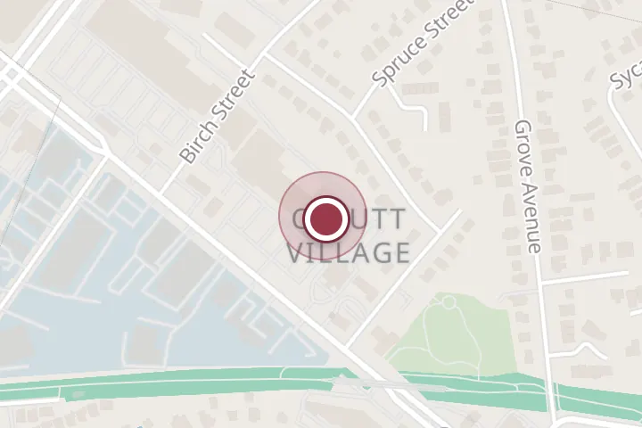 Street map around 1104 W Broad St, Falls Church, with a pin at Party City at Staples