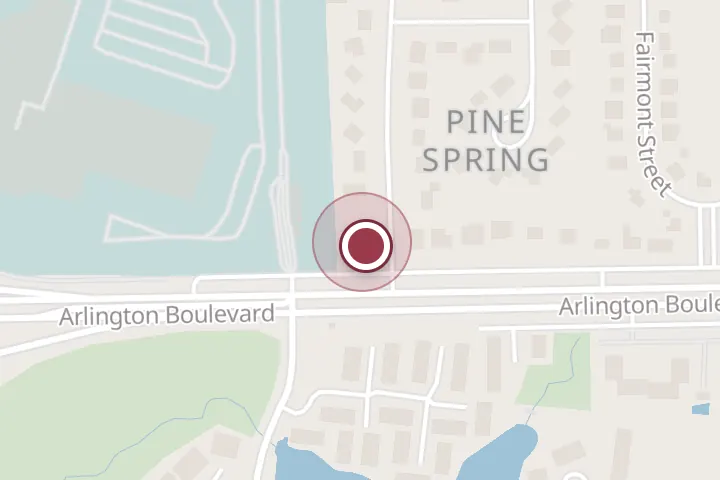 Street map around 3030 Cedar Hill Rd, Falls Church, with a pin at Pash clothing