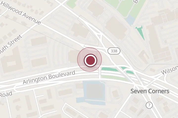 Street map around 6320 Arlington Blvd, Falls Church, with a pin at Pistone's Italian Inn