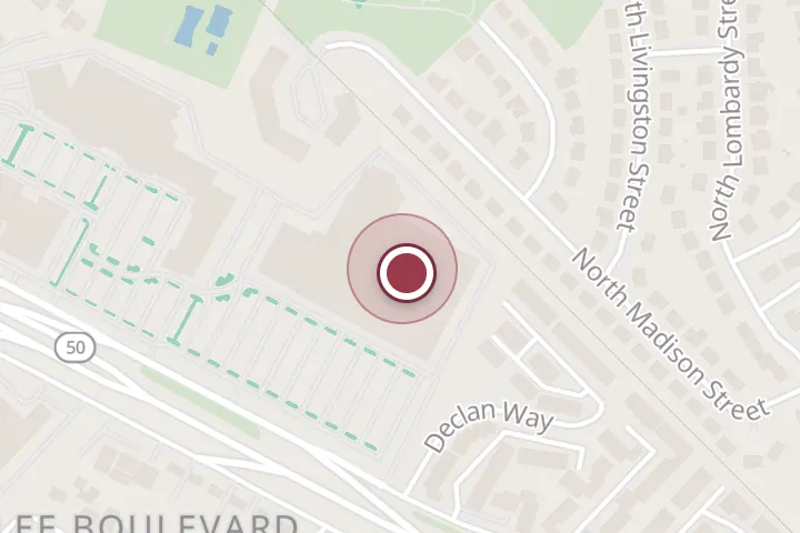 Street map around 6100 Arlington Blvd, Falls Church, with a pin at Target